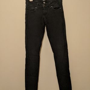 Black skinny jeans
